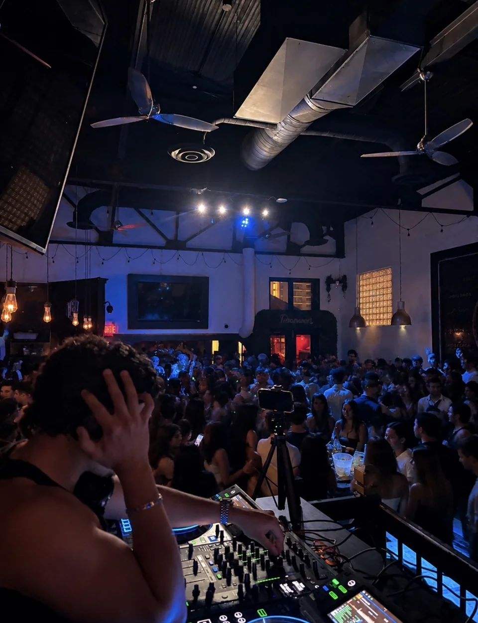 DJ Zafyr performing live behind the decks